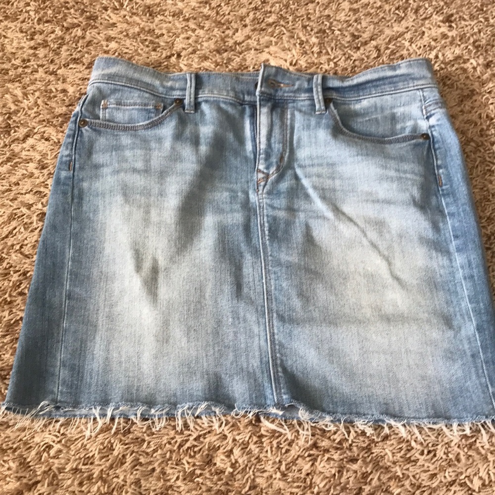 Cutoff denim skirt